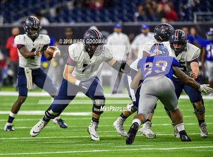 Thumbnail 1 in Tompkins vs West Brook (UIL 6A Regional Playoff) photogallery.