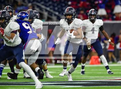 Thumbnail 2 in Tompkins vs West Brook (UIL 6A Regional Playoff) photogallery.