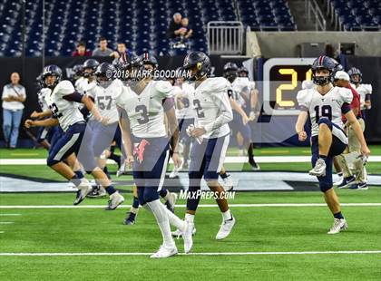 Thumbnail 1 in Tompkins vs West Brook (UIL 6A Regional Playoff) photogallery.