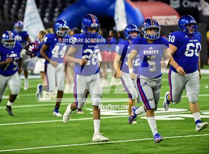 Thumbnail 2 in Tompkins vs West Brook (UIL 6A Regional Playoff) photogallery.