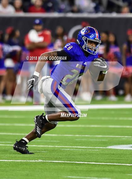 Thumbnail 3 in Tompkins vs West Brook (UIL 6A Regional Playoff) photogallery.