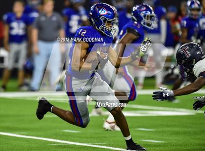 Thumbnail 3 in Tompkins vs West Brook (UIL 6A Regional Playoff) photogallery.