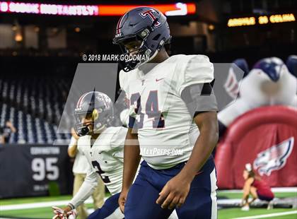 Thumbnail 3 in Tompkins vs West Brook (UIL 6A Regional Playoff) photogallery.