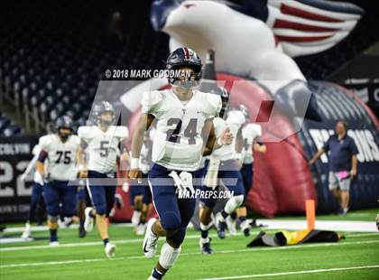 Thumbnail 3 in Tompkins vs West Brook (UIL 6A Regional Playoff) photogallery.