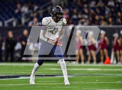 Thumbnail 3 in Tompkins vs West Brook (UIL 6A Regional Playoff) photogallery.