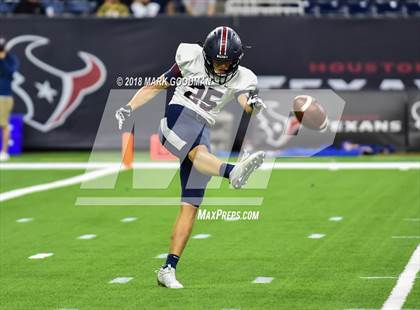 Thumbnail 3 in Tompkins vs West Brook (UIL 6A Regional Playoff) photogallery.