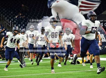 Thumbnail 2 in Tompkins vs West Brook (UIL 6A Regional Playoff) photogallery.