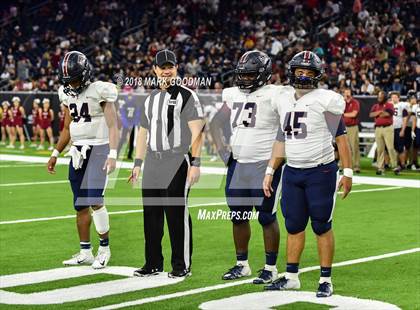Thumbnail 3 in Tompkins vs West Brook (UIL 6A Regional Playoff) photogallery.