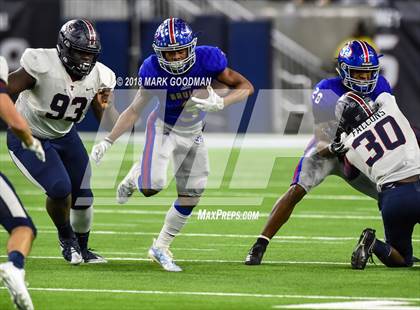 Thumbnail 3 in Tompkins vs West Brook (UIL 6A Regional Playoff) photogallery.