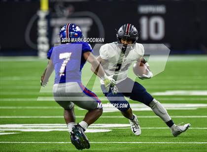Thumbnail 3 in Tompkins vs West Brook (UIL 6A Regional Playoff) photogallery.
