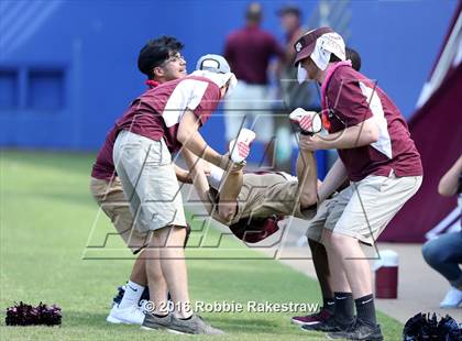 Thumbnail 2 in Rowlett vs. Rockwall photogallery.
