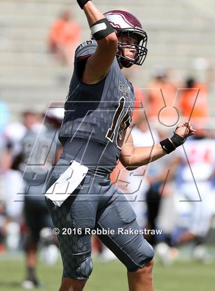 Thumbnail 3 in Rowlett vs. Rockwall photogallery.