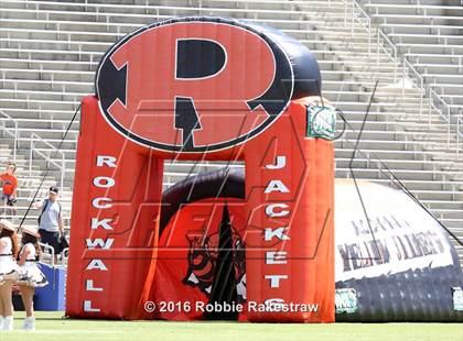 Thumbnail 3 in Rowlett vs. Rockwall photogallery.