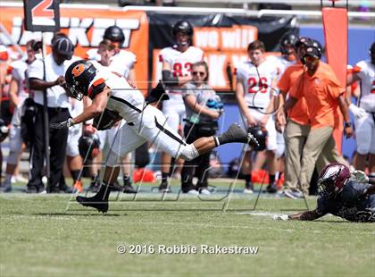 Thumbnail 3 in Rowlett vs. Rockwall photogallery.