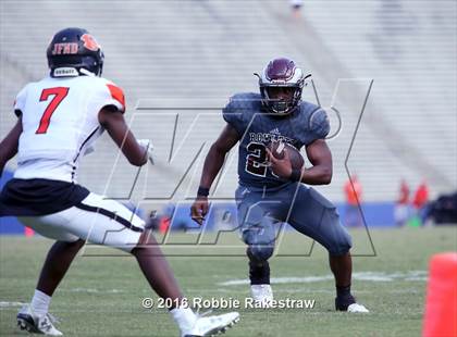 Thumbnail 2 in Rowlett vs. Rockwall photogallery.
