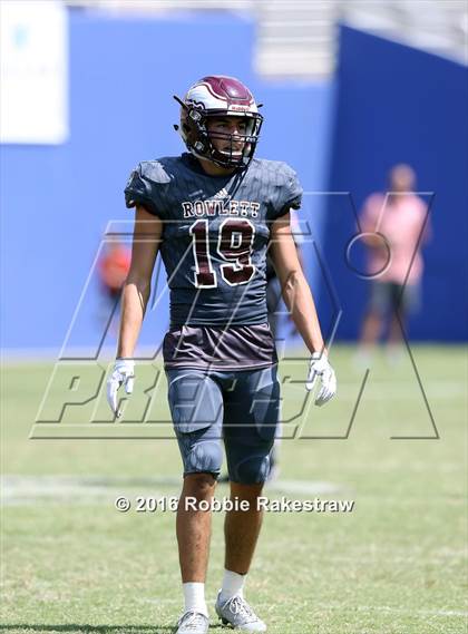 Thumbnail 3 in Rowlett vs. Rockwall photogallery.