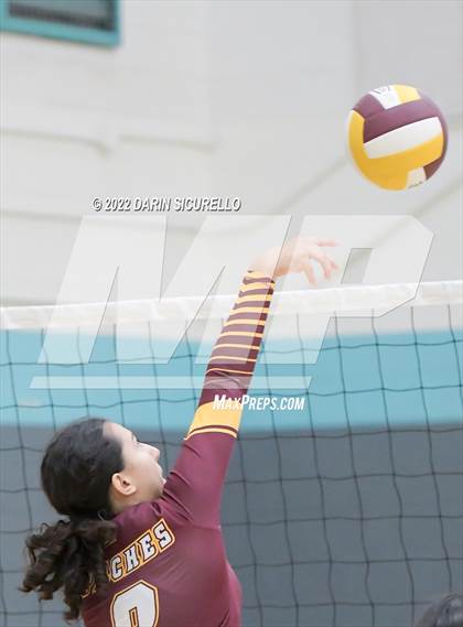 Thumbnail 3 in NFL Yet Academy vs Nogales (Epic Tourneys Volleyball Invite) photogallery.