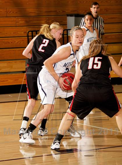 Thumbnail 1 in Pomona @ Ralston Valley photogallery.