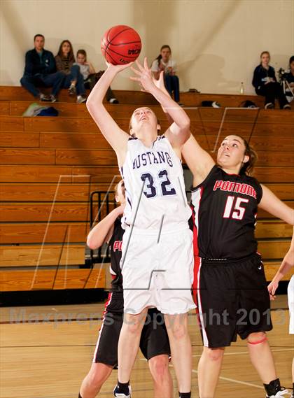 Thumbnail 2 in Pomona @ Ralston Valley photogallery.