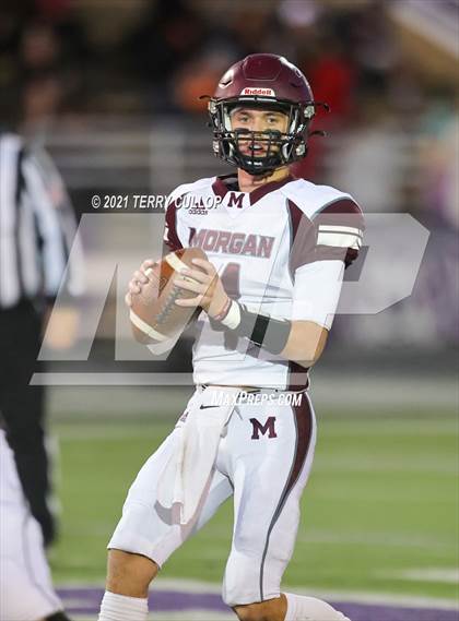 Thumbnail 2 in Morgan vs. Grantsville (UHSAA 3A Final) photogallery.