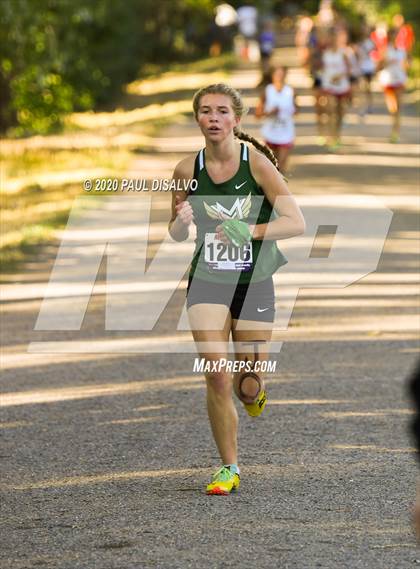 Thumbnail 3 in Heritage Distance Classic (Girls) photogallery.