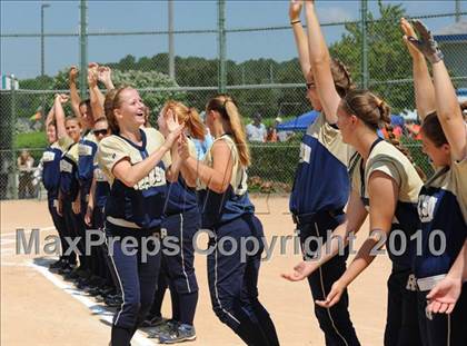 Thumbnail 1 in T.C. Roberson vs Harnett Central (NCHSAA 4A Consolation Final) photogallery.