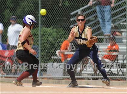 Thumbnail 2 in T.C. Roberson vs Harnett Central (NCHSAA 4A Consolation Final) photogallery.