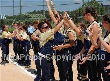 Thumbnail 2 in T.C. Roberson vs Harnett Central (NCHSAA 4A Consolation Final) photogallery.