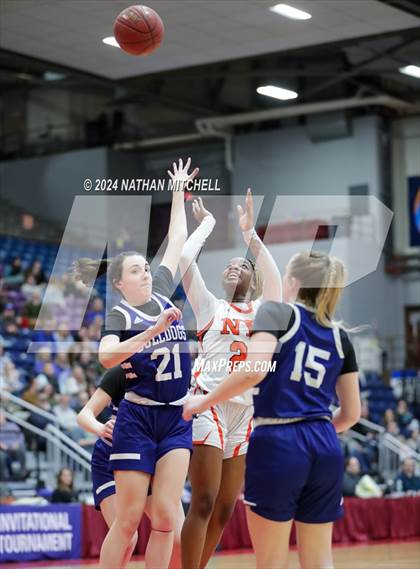 Thumbnail 2 in Madison vs. North Yarmouth Academy (MPA Class C Semifinal) photogallery.