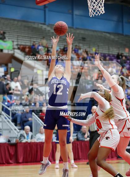 Thumbnail 2 in Madison vs. North Yarmouth Academy (MPA Class C Semifinal) photogallery.