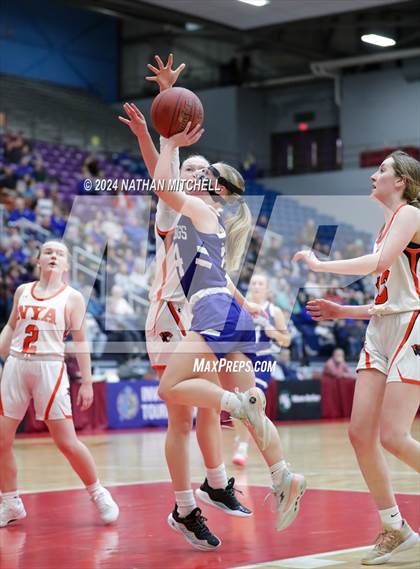 Thumbnail 1 in Madison vs. North Yarmouth Academy (MPA Class C Semifinal) photogallery.