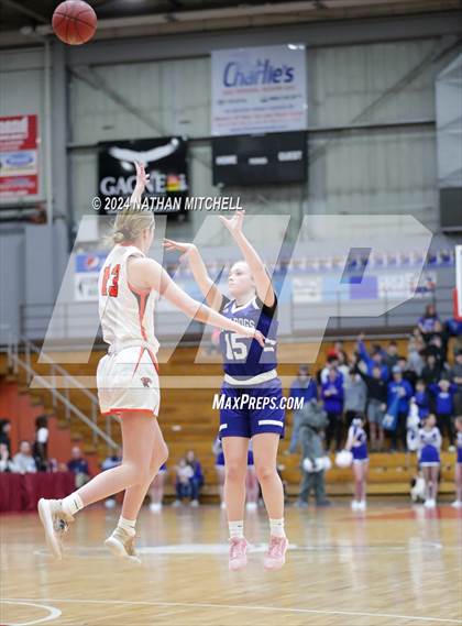 Thumbnail 2 in Madison vs. North Yarmouth Academy (MPA Class C Semifinal) photogallery.