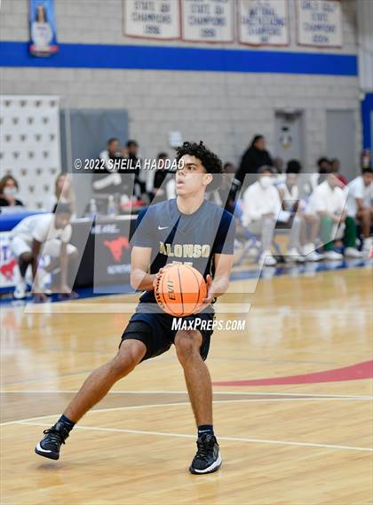 Thumbnail 3 in Alonso vs St. Petersburg (Sunbash Tournament) photogallery.