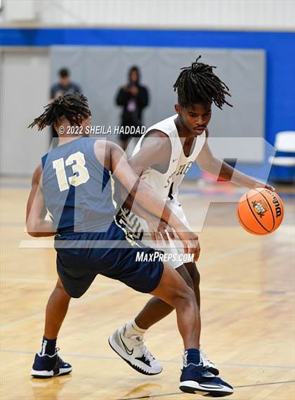 Thumbnail 1 in Alonso vs St. Petersburg (Sunbash Tournament) photogallery.