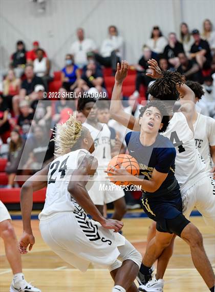 Thumbnail 3 in Alonso vs St. Petersburg (Sunbash Tournament) photogallery.