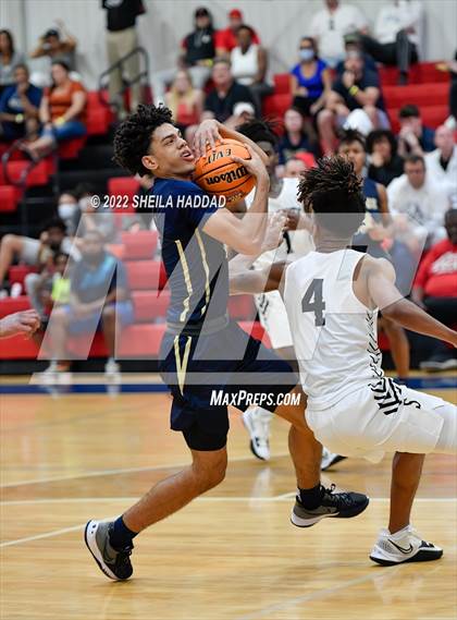 Thumbnail 2 in Alonso vs St. Petersburg (Sunbash Tournament) photogallery.