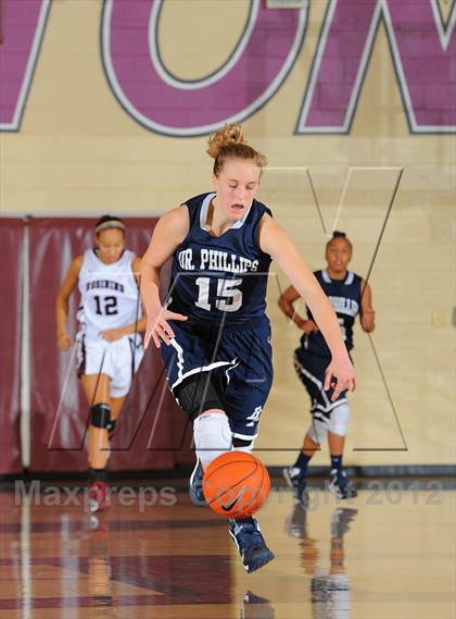 Thumbnail 1 in Dr. Phillips vs. Ossining (Nike Tournament of Champions) photogallery.