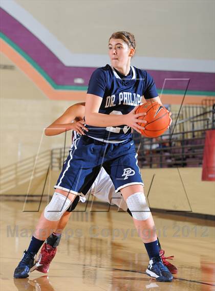 Thumbnail 2 in Dr. Phillips vs. Ossining (Nike Tournament of Champions) photogallery.