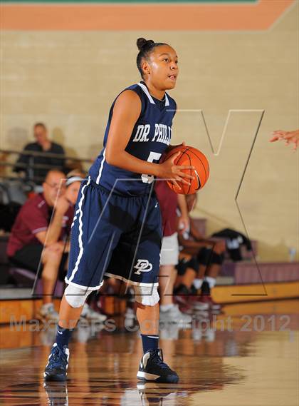 Thumbnail 3 in Dr. Phillips vs. Ossining (Nike Tournament of Champions) photogallery.