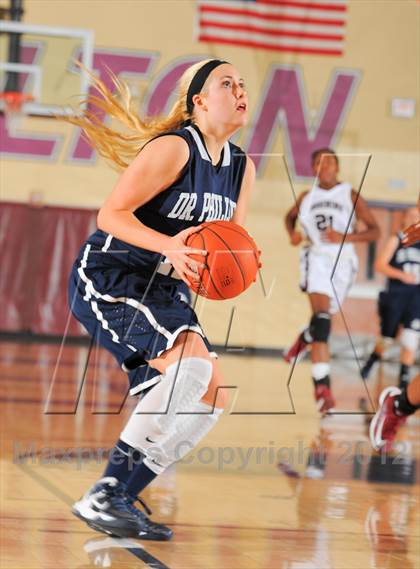 Thumbnail 3 in Dr. Phillips vs. Ossining (Nike Tournament of Champions) photogallery.