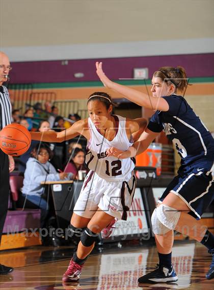 Thumbnail 2 in Dr. Phillips vs. Ossining (Nike Tournament of Champions) photogallery.