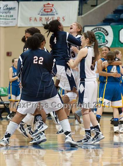 Thumbnail 2 in Christian Life Academy vs Horizon (CIF SDS D5 Final) photogallery.