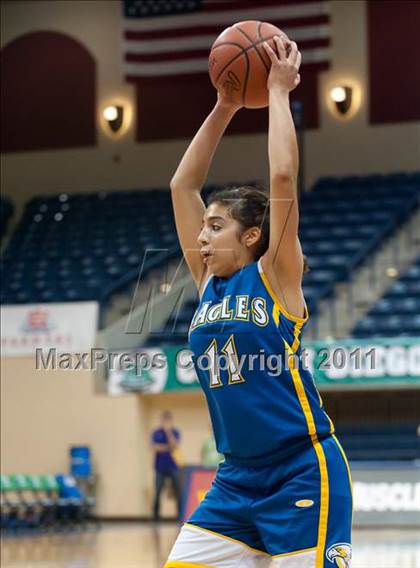 Thumbnail 2 in Christian Life Academy vs Horizon (CIF SDS D5 Final) photogallery.