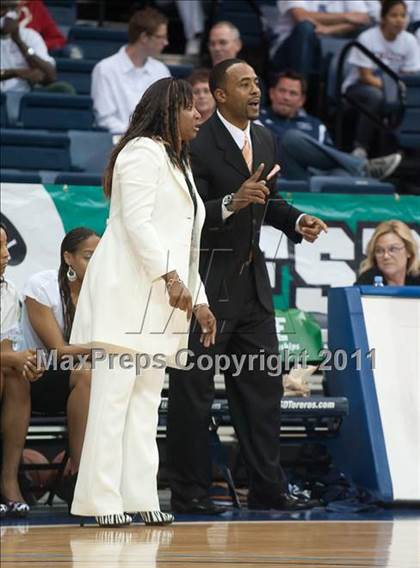 Thumbnail 1 in Christian Life Academy vs Horizon (CIF SDS D5 Final) photogallery.