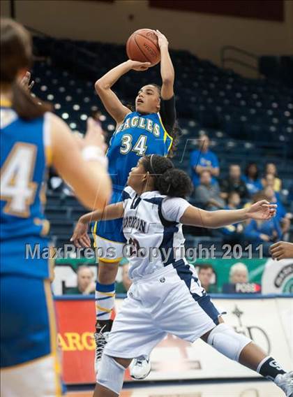 Thumbnail 2 in Christian Life Academy vs Horizon (CIF SDS D5 Final) photogallery.