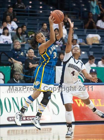 Thumbnail 2 in Christian Life Academy vs Horizon (CIF SDS D5 Final) photogallery.