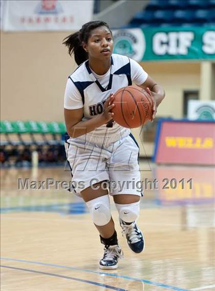 Thumbnail 2 in Christian Life Academy vs Horizon (CIF SDS D5 Final) photogallery.