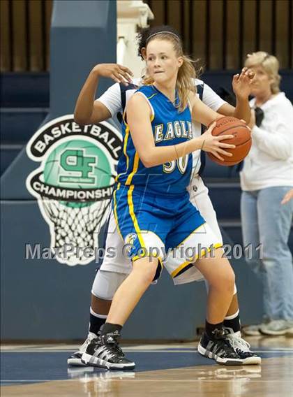 Thumbnail 2 in Christian Life Academy vs Horizon (CIF SDS D5 Final) photogallery.