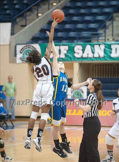 Thumbnail 1 in Christian Life Academy vs Horizon (CIF SDS D5 Final) photogallery.