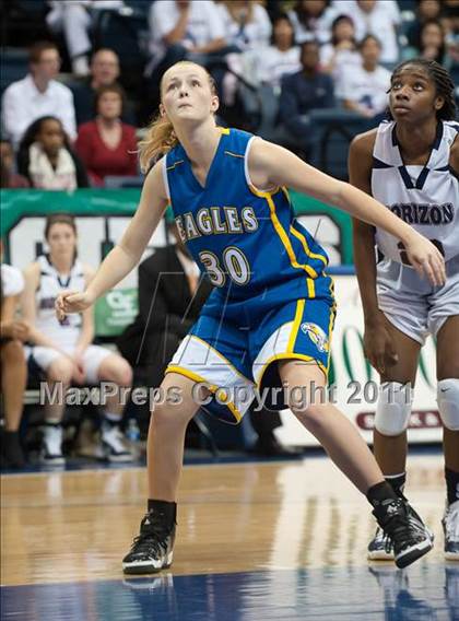 Thumbnail 3 in Christian Life Academy vs Horizon (CIF SDS D5 Final) photogallery.